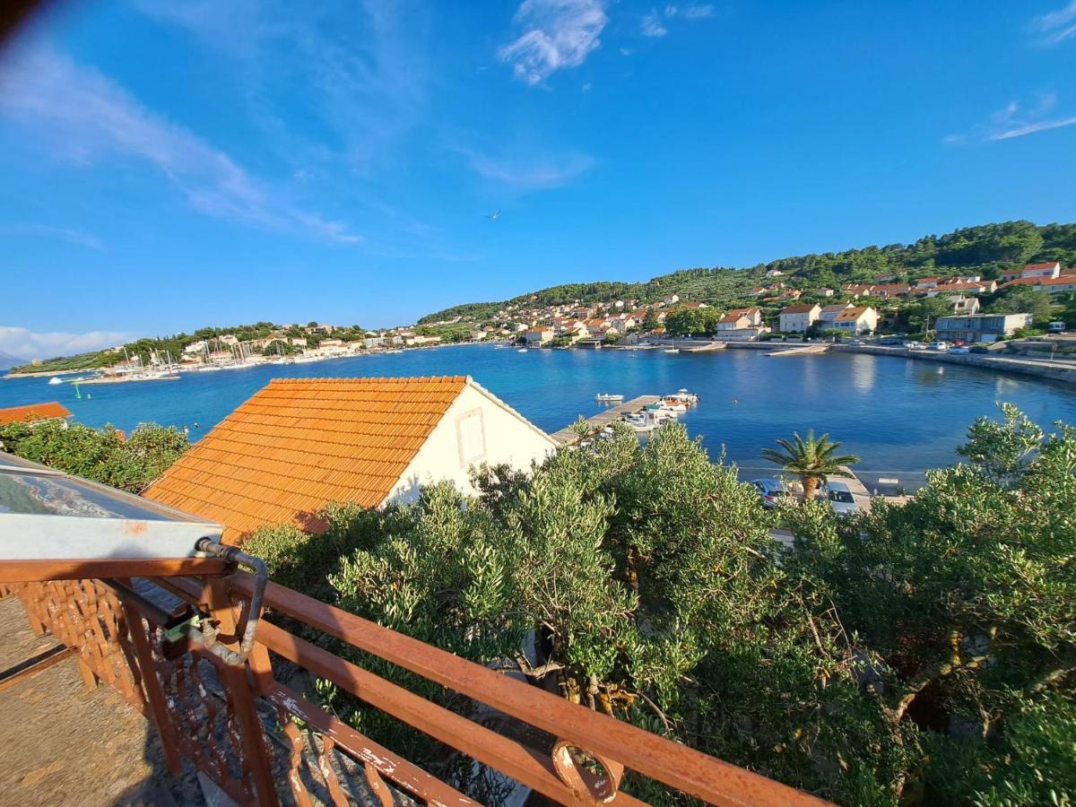 Apartmani Dusica Lumbarda Kültér fotó