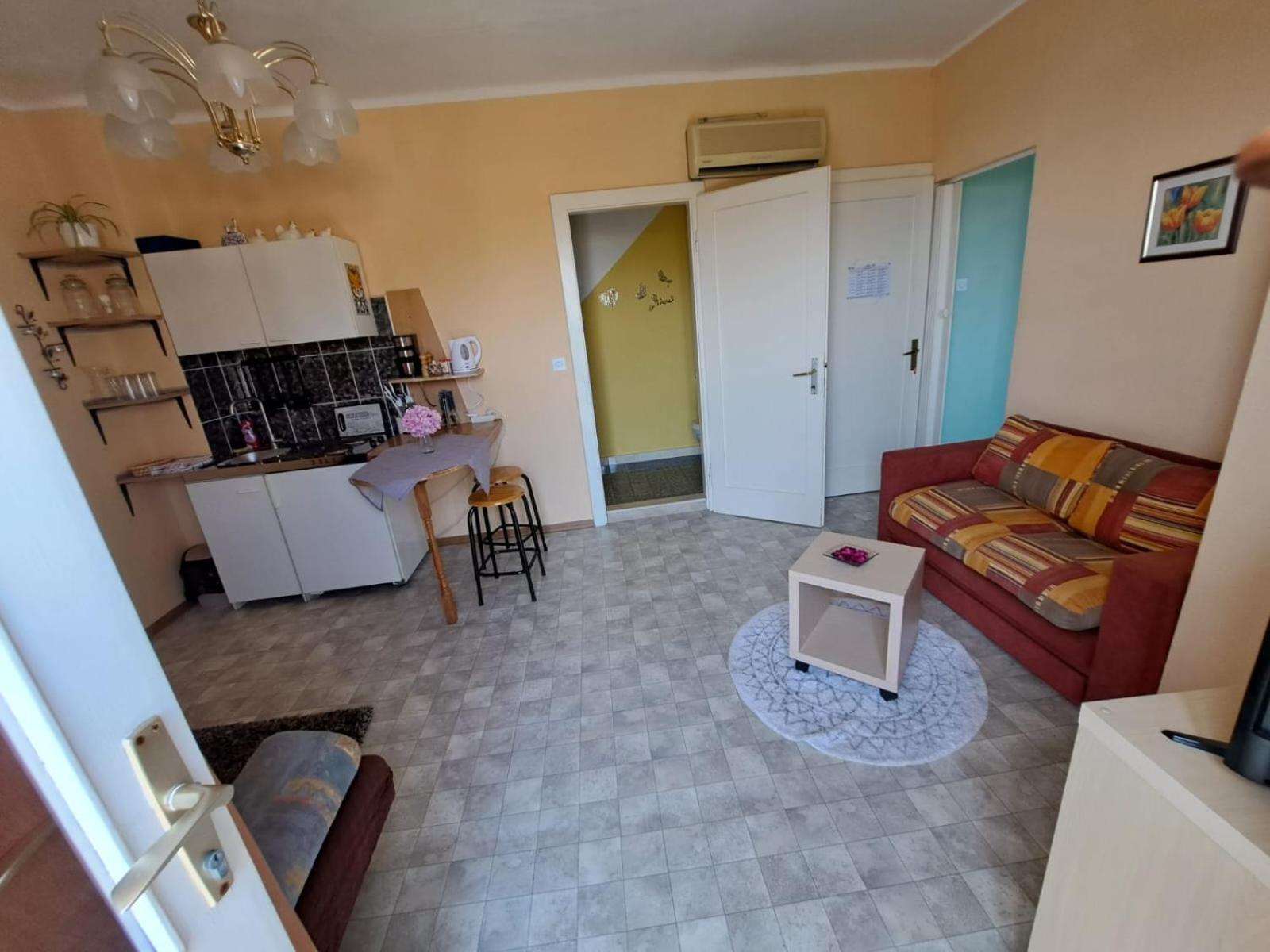 Apartmani Dusica Lumbarda Kültér fotó