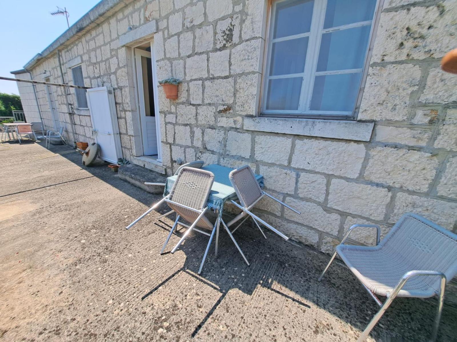 Apartmani Dusica Lumbarda Kültér fotó