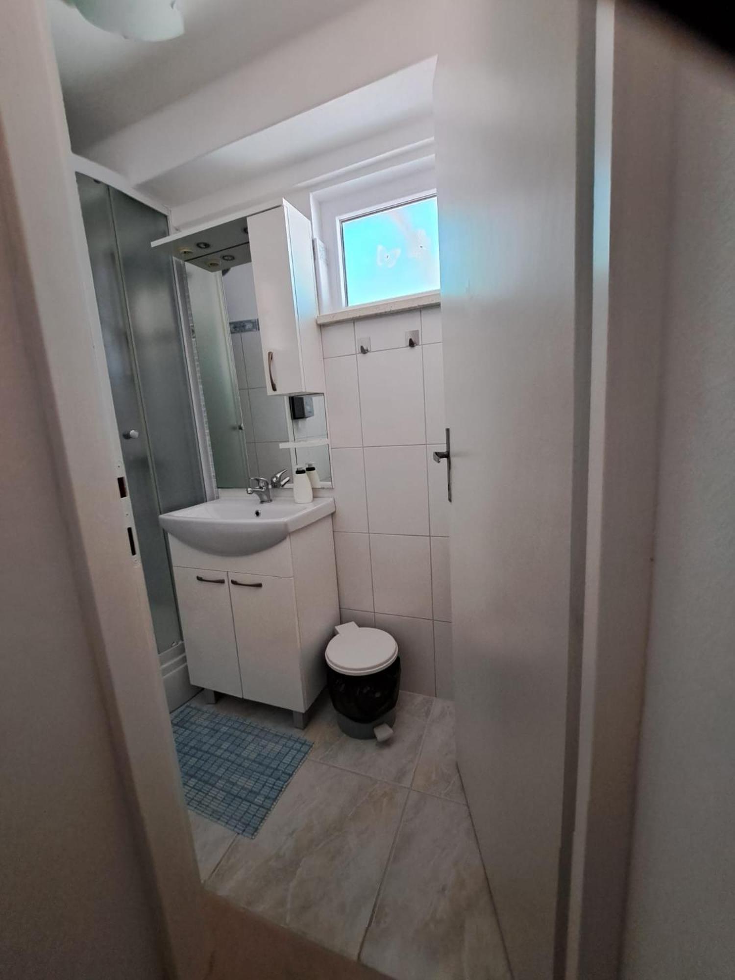 Apartmani Dusica Lumbarda Kültér fotó